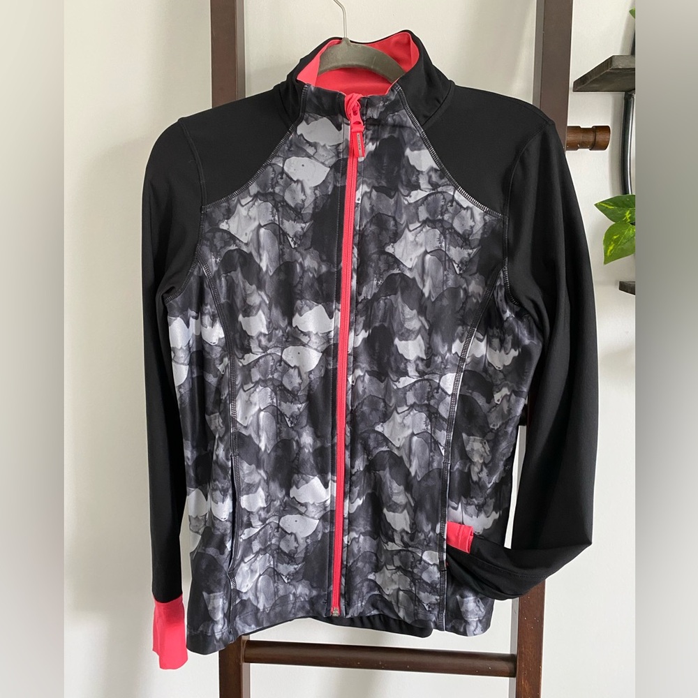 ATHLETIC JACKET